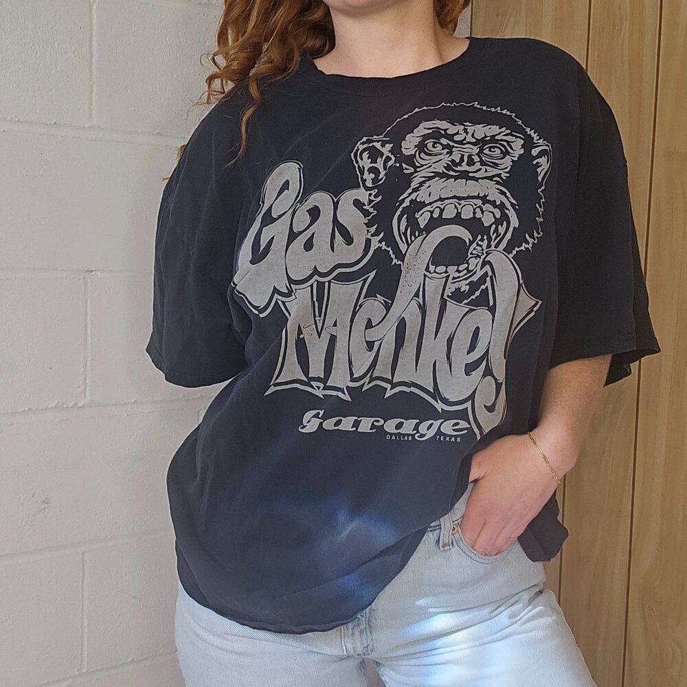 "Fast N' Loud" TV Show Gas Monkey Garage Black Oversized Grunge Promo Tshirt